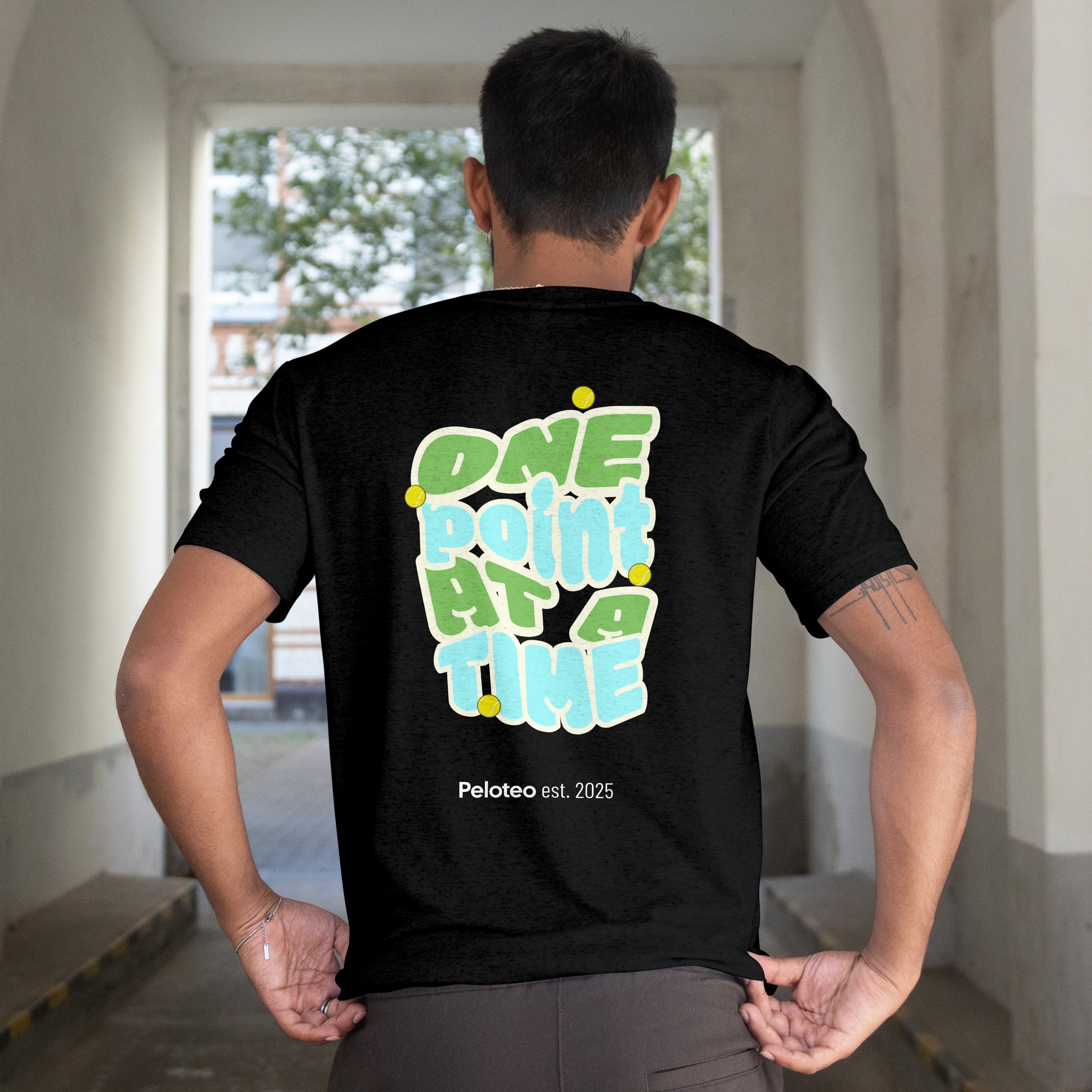 One point at a time Padel graphic t-shirt